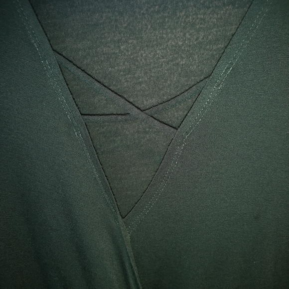 Glitz Dark Green Long Sleeve - Picture 3 of 4